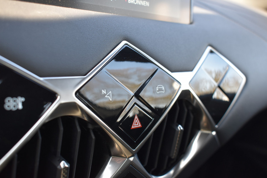 DS DS 3 Crossback 1.2 PureTech Montmartre / Climate control / Carplay / Parkeerhulp