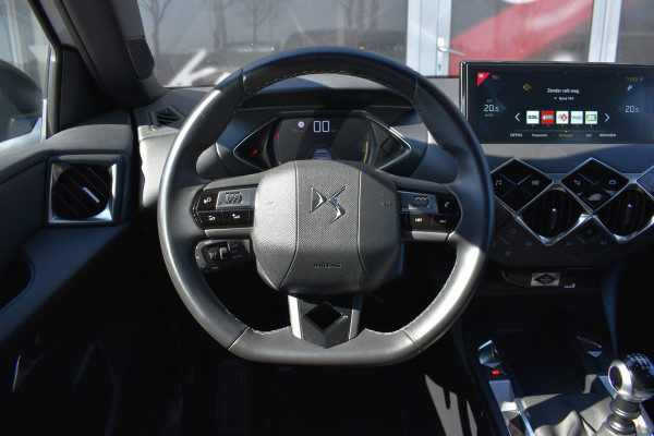 DS DS 3 Crossback 1.2 PureTech Montmartre / Climate control / Carplay / Parkeerhulp