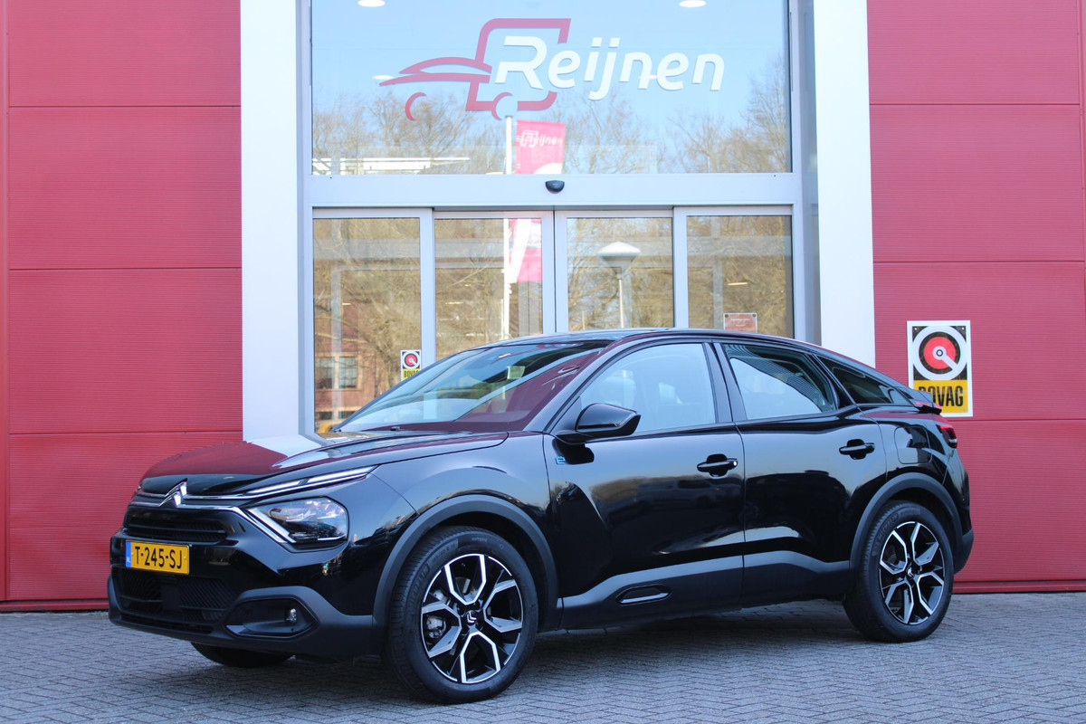 Citroën Ë-C4 FEEL PACK 136PK 50 kWh | ACHTERUITRIJ CAMERA | NAVIGATIE | APPLE CARPLAY/ANDROID AUTO | LED KOPLAMPEN | CLIMATE CONTROL | CRUISE CONTROL | 18" LICHTMETALEN VELGEN | DAB+ RADIO | Citroën Ë-C4 FEEL PACK 136PK 50 kWh | ACHTERUITRIJ CAMERA | NAVIGATIE | APPLE CARPLAY/ANDROID AUTO | LED KOPLAMPEN | CLIMATE CONTROL | CRUISE CONTROL | 18" LICHTMETALEN VELGEN | DAB+ RADIO |
