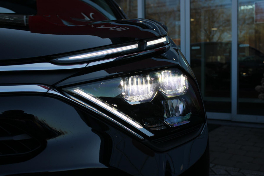 Citroën Ë-C4 FEEL PACK 136PK 50 kWh | ACHTERUITRIJ CAMERA | NAVIGATIE | APPLE CARPLAY/ANDROID AUTO | LED KOPLAMPEN | CLIMATE CONTROL | CRUISE CONTROL | 18" LICHTMETALEN VELGEN | DAB+ RADIO |
