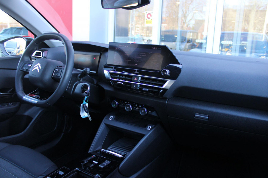 Citroën Ë-C4 FEEL PACK 136PK 50 kWh | ACHTERUITRIJ CAMERA | NAVIGATIE | APPLE CARPLAY/ANDROID AUTO | LED KOPLAMPEN | CLIMATE CONTROL | CRUISE CONTROL | 18" LICHTMETALEN VELGEN | DAB+ RADIO |