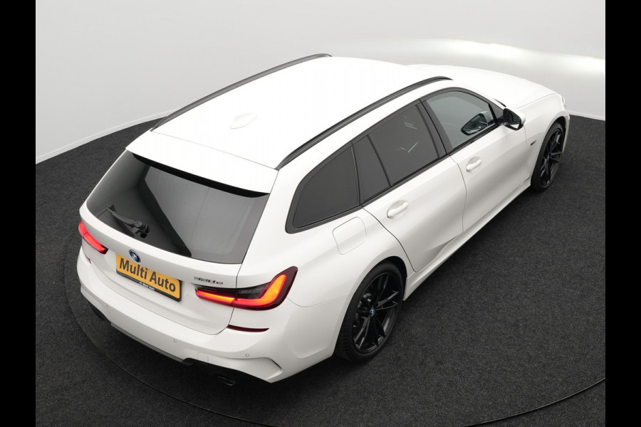BMW 3 Serie Touring 320e M Sport Shadow Plug In Hybrid Dealer O.H PHEV | Alcantara Sportstoelen Verwarmd | 19"L.M | Sfeerverlichting | Apple Carplay | DAB | Virtual | Navi Full Map |