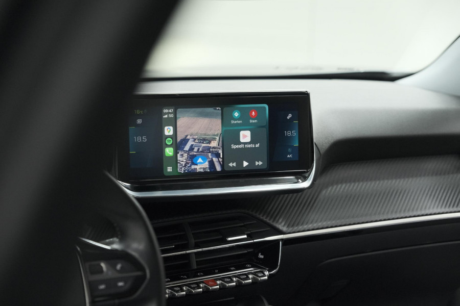 Peugeot e-2008 EV Allure 50 kWh | Camera | Adaptieve Cruise Control | Stoelverwarming | Navigatie