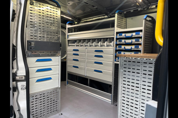 Ford Transit Servicewagen 350 2.0 TDCI 131pk euro6 L2H2 Trend, Achterwielaandrijving, Sortimo inrichting, 3Persoons, RIJKLAARPRIJS