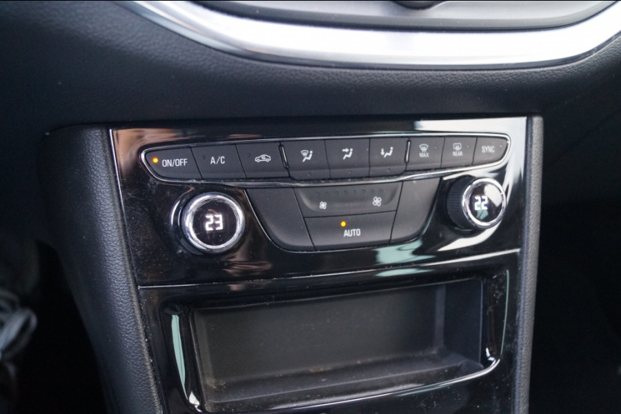 Opel Astra Sports Tourer 1.2 Design & Tech -NAVI-ECC-PDC-CAM-