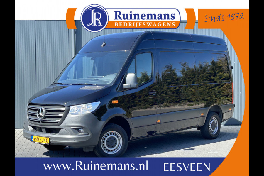Mercedes-Benz Sprinter 317 CDI 170 PK / L2H2 / AIRCO / CRUISE / CAMERA / NAVIGATIE / 3-ZITS