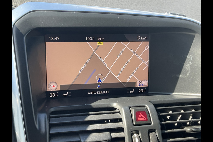 Volvo XC60 2.0 D4 Polar+ Adapt.Cruise Pano Leer BLISS Trekhaak