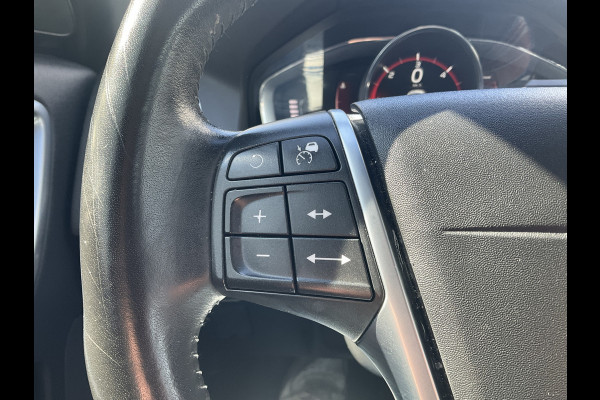 Volvo XC60 2.0 D4 Polar+ Adapt.Cruise Pano Leer BLISS Trekhaak
