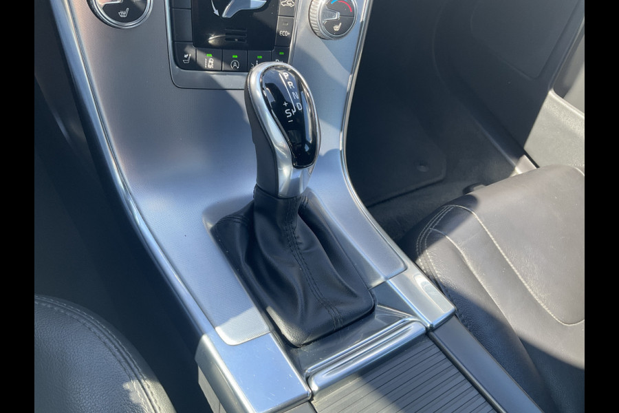 Volvo XC60 2.0 D4 Polar+ Adapt.Cruise Pano Leer BLISS Trekhaak