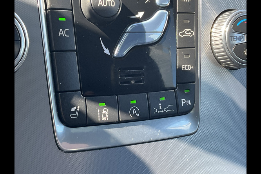 Volvo XC60 2.0 D4 Polar+ Adapt.Cruise Pano Leer BLISS Trekhaak