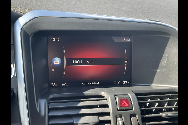Volvo XC60 2.0 D4 Polar+ Adapt.Cruise Pano Leer BLISS Trekhaak