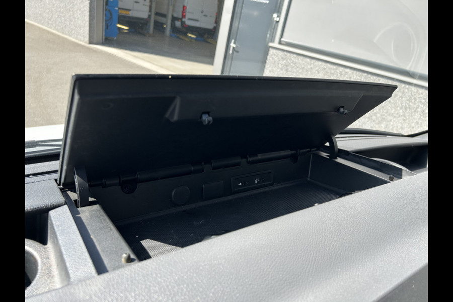 Mercedes-Benz Sprinter 316 CDI L2 H2 Automaat / LED / MBUX / WÜRTH Inrichting / Standkachel / Camera / Navigatie / Airco / Cruise control