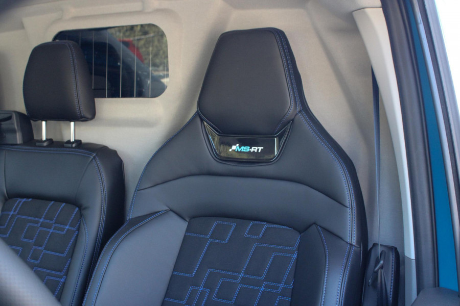 Ford Transit Custom 320 2.0 TDCI L2H1 MS-RT AWD Digital Aqua Blue | Dubbele zijschuifdeur | Inklapbare trekhaak | Navigatie systeem | Centrale dubbele vergrendeling | AGM accu | Handmatige regeneratie roetfilter | Centrale dubbele vergrendeling |  Wis/was achter | Vehicle Integration System