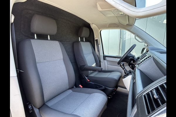 Volkswagen Transporter 2.0 TDI 102 PK / L2H1 / 1e EIG. / BOTT INRICHTING / IMPERIAAL / AIRCO / CRUISE / NAVI