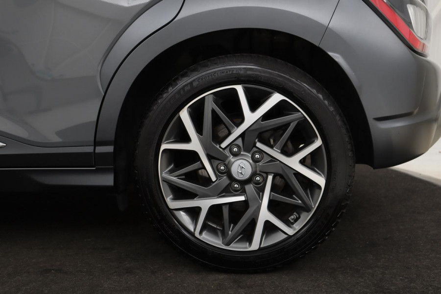 Hyundai Kona 1.6 GDI HEV Premium | Head-Up | Stoelventilatie | Leder | Adaptive cruise | Camera | Full LED | Navigatie | Stuurverwarming