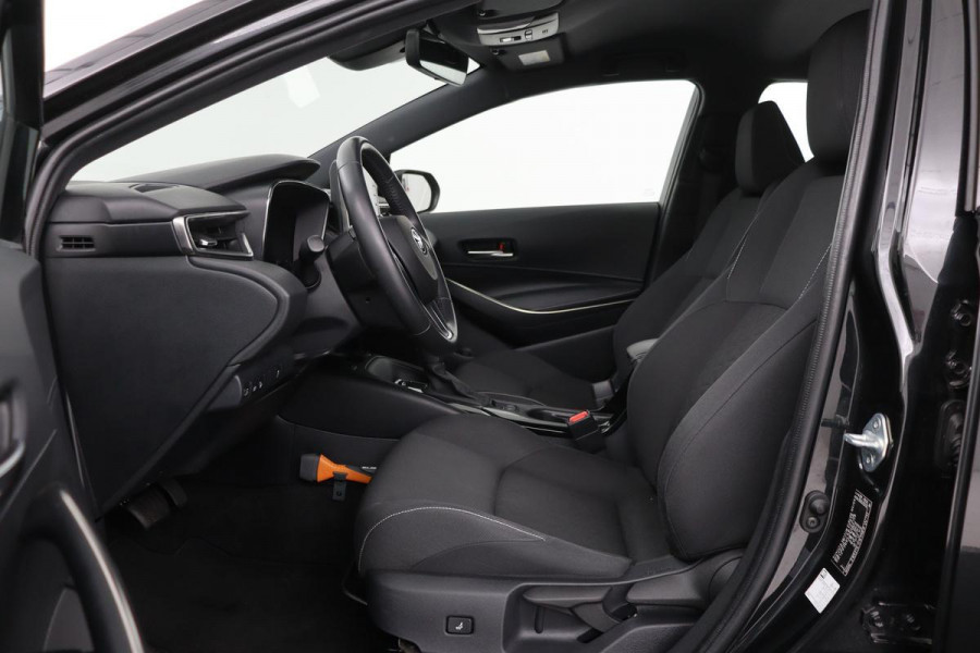 Toyota Corolla 1.8 Hybrid Style | Stoelverwarming | Head-Up | Adaptive cruise | Camera | Park Assist | Full LED | Keyless | Navigatie