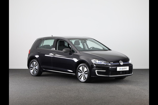 Volkswagen e-Golf E-DITION 136 PK Automaat | Navigatie | Warmtepomp | Parkeersensoren | Adaptieve cruise control | LED koplampen |
