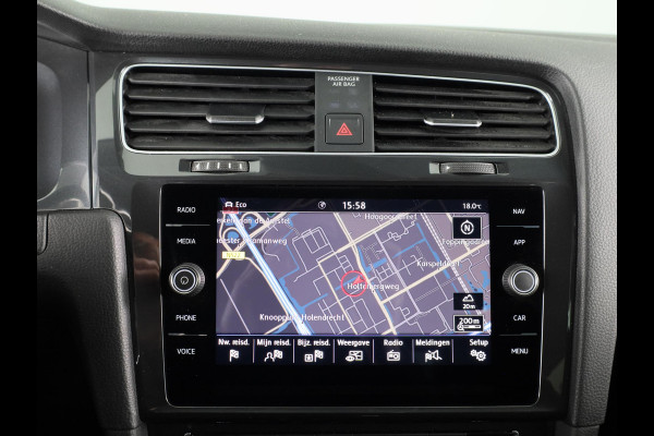 Volkswagen e-Golf E-DITION 136 PK Automaat | Navigatie | Warmtepomp | Parkeersensoren | Adaptieve cruise control | LED koplampen |