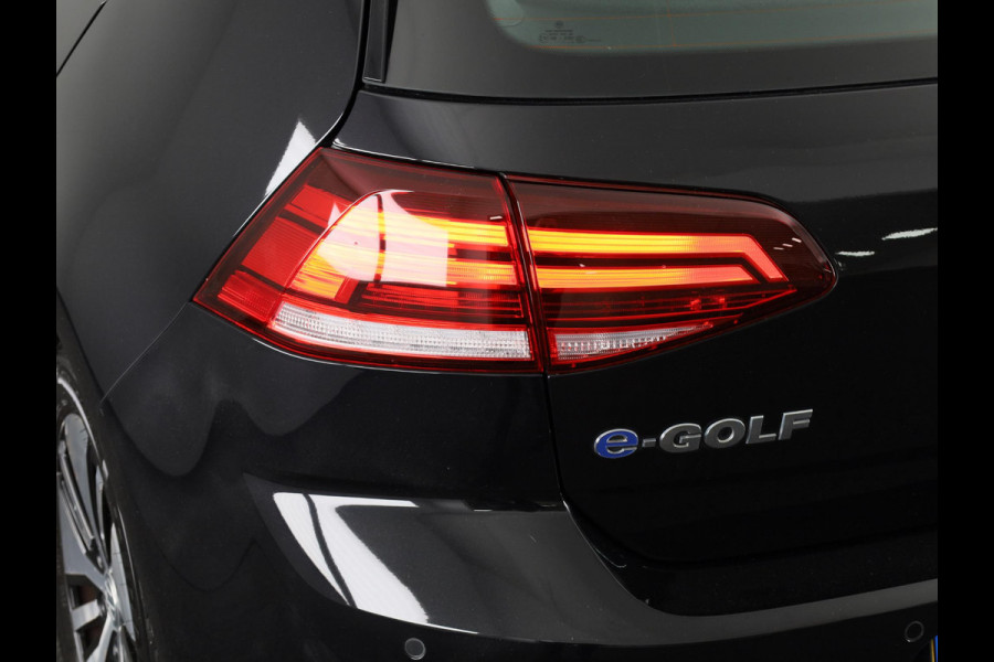Volkswagen e-Golf E-DITION 136 PK Automaat | Navigatie | Warmtepomp | Parkeersensoren | Adaptieve cruise control | LED koplampen |