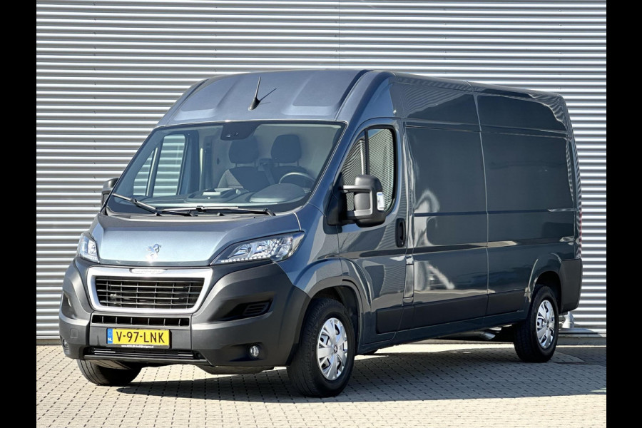 Peugeot Boxer L3H2 Metallic Blauw Airco Navi Trekhaak