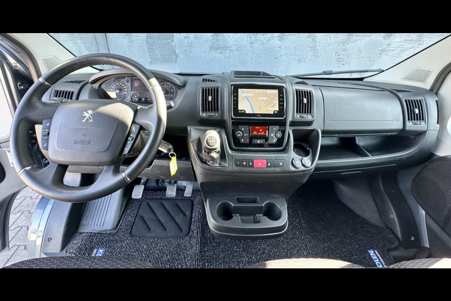 Peugeot Boxer L3H2 Metallic Blauw Airco Navi Trekhaak