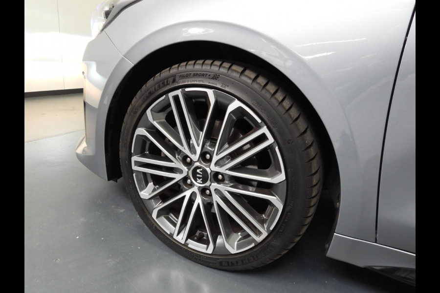 Kia ProCeed 1.4 T-GDI Aut. GT-PlusLine NAVI/CAMERA/LED/EL.KLEP/18"LMV!