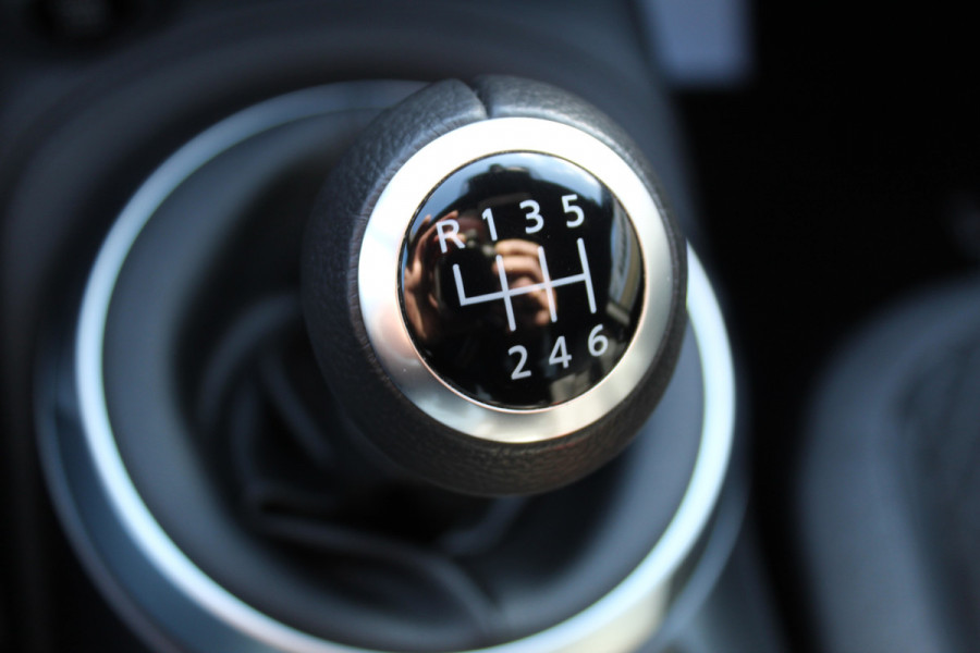 Nissan Juke 1.0 114 pk DIG-T N-Connecta Nieuwste Model Van 37250,- voor 24895,- Navigatie, Stoel verwarming, Cilmate control, Cruise Control, Lane Assist
