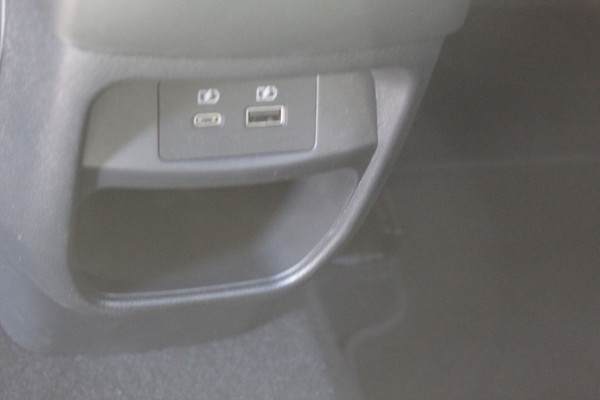 Nissan Juke 1.0 114 pk DIG-T N-Connecta Nieuwste Model Van 37250,- voor 24895,- Navigatie, Stoel verwarming, Cilmate control, Cruise Control, Lane Assist