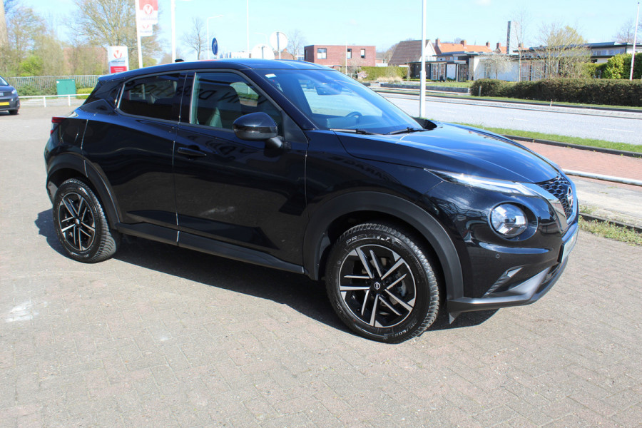 Nissan Juke 1.0 114 pk DIG-T N-Connecta Nieuwste Model Van 37250,- voor 24895,- Navigatie, Stoel verwarming, Cilmate control, Cruise Control, Lane Assist