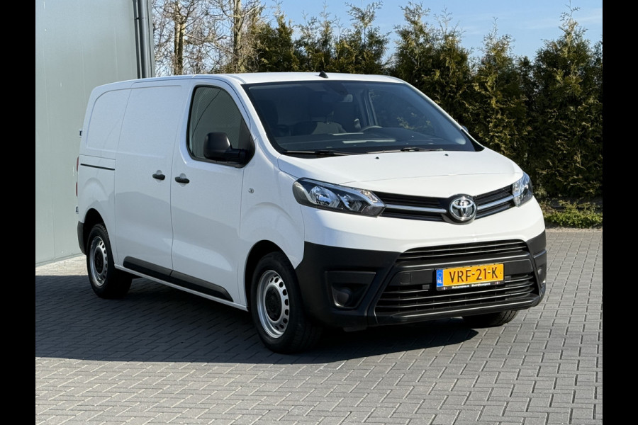 Toyota ProAce Worker 2.0 D-4D 145 PK / L2H1 / 1e EIG. / AIRCO / CRUISE / 3-ZITS / DAB / CARPLAY