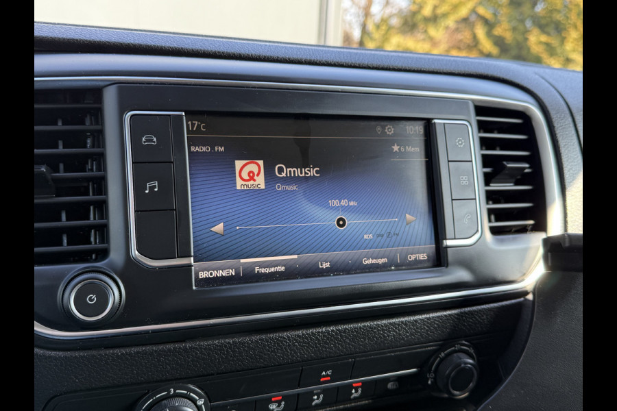 Toyota ProAce Worker 2.0 D-4D 145 PK / L2H1 / 1e EIG. / AIRCO / CRUISE / 3-ZITS / DAB / CARPLAY