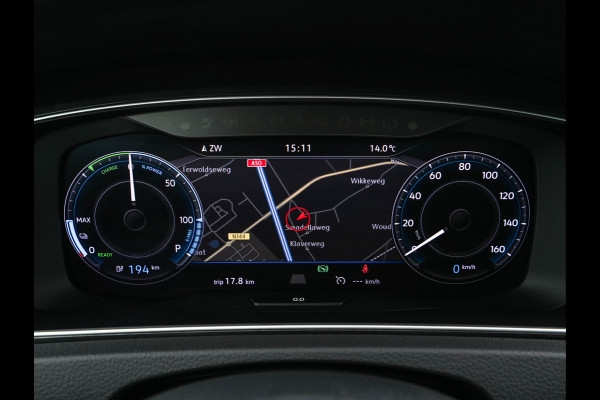 Volkswagen e-Golf E-DITION (INCL-BTW) *VIENNA-FULL-LEATHER | DIGI-COCKPIT | FULL-LED | ADAPTIVE-CRUISE | DYNAUDIO | NAVI-FULLMAP | CAMERA | DAB+ | SPORT-SEATS | HEATED-SEATS | CCS-FASTLOADER | ECC | PDC | 18''ALU*