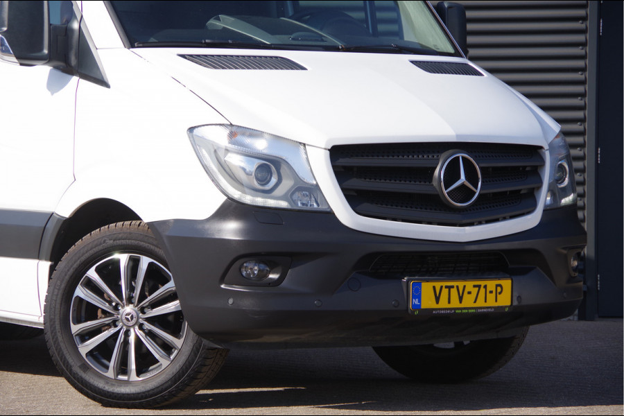 Mercedes-Benz Sprinter 319 3.0 CDI V6 AUT. XENON, TREKHAAK, CAMERA, NAVI, CRUISE, AIRCO, STANDKACHEL, STOELVERWARMING, PARKEERSENSOREN