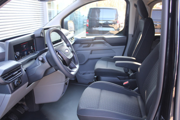 Ford Transit Custom 320 2.0 TDCI L2H1 Trend DC 150pk - LED Koplampen - 5 Zits - 2x Schuifdeur - Stoelverwarming - Privacyglass