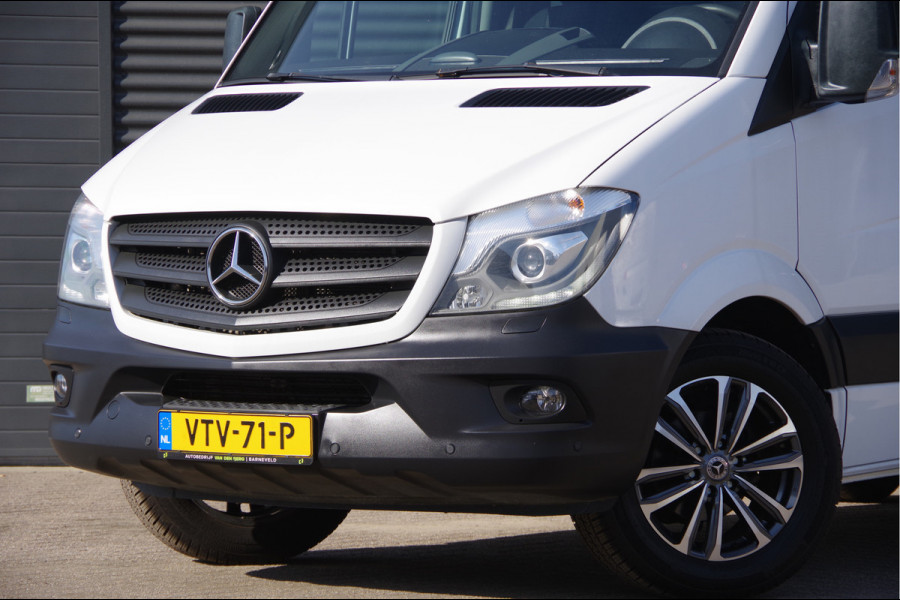 Mercedes-Benz Sprinter 319 3.0 CDI V6 AUT. XENON, TREKHAAK, CAMERA, NAVI, CRUISE, AIRCO, STANDKACHEL, STOELVERWARMING, PARKEERSENSOREN
