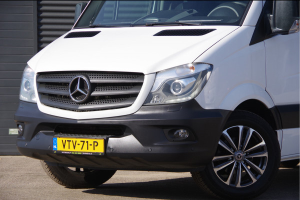 Mercedes-Benz Sprinter 319 3.0 CDI V6 AUT. XENON, TREKHAAK, CAMERA, NAVI, CRUISE, AIRCO, STANDKACHEL, STOELVERWARMING, PARKEERSENSOREN
