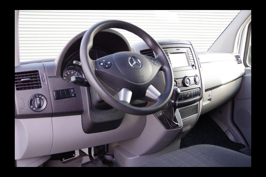 Mercedes-Benz Sprinter 319 3.0 CDI V6 AUT. XENON, TREKHAAK, CAMERA, NAVI, CRUISE, AIRCO, STANDKACHEL, STOELVERWARMING, PARKEERSENSOREN