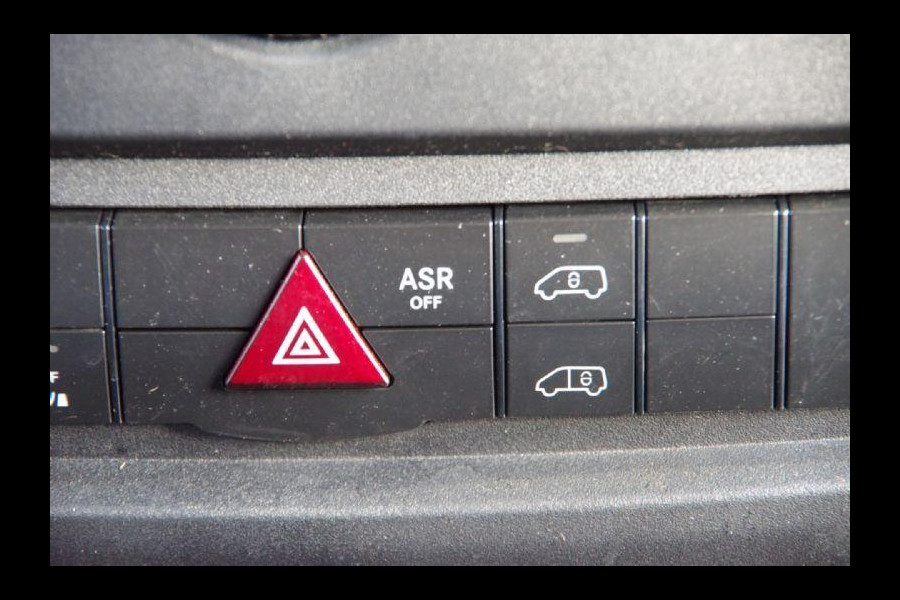 Mercedes-Benz Sprinter 319 3.0 CDI V6 AUT. XENON, TREKHAAK, CAMERA, NAVI, CRUISE, AIRCO, STANDKACHEL, STOELVERWARMING, PARKEERSENSOREN