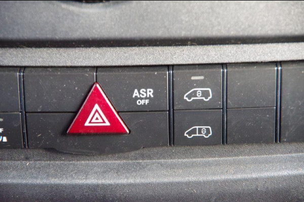 Mercedes-Benz Sprinter 319 3.0 CDI V6 AUT. XENON, TREKHAAK, CAMERA, NAVI, CRUISE, AIRCO, STANDKACHEL, STOELVERWARMING, PARKEERSENSOREN