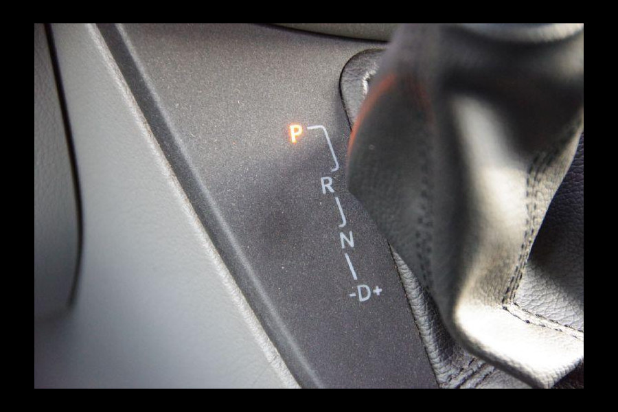Mercedes-Benz Sprinter 319 3.0 CDI V6 AUT. XENON, TREKHAAK, CAMERA, NAVI, CRUISE, AIRCO, STANDKACHEL, STOELVERWARMING, PARKEERSENSOREN
