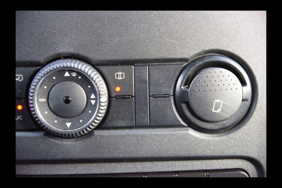 Mercedes-Benz Sprinter 319 3.0 CDI V6 AUT. XENON, TREKHAAK, CAMERA, NAVI, CRUISE, AIRCO, STANDKACHEL, STOELVERWARMING, PARKEERSENSOREN