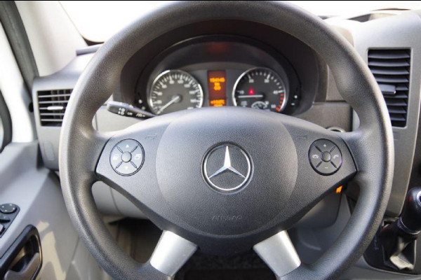 Mercedes-Benz Sprinter 319 3.0 CDI V6 AUT. XENON, TREKHAAK, CAMERA, NAVI, CRUISE, AIRCO, STANDKACHEL, STOELVERWARMING, PARKEERSENSOREN