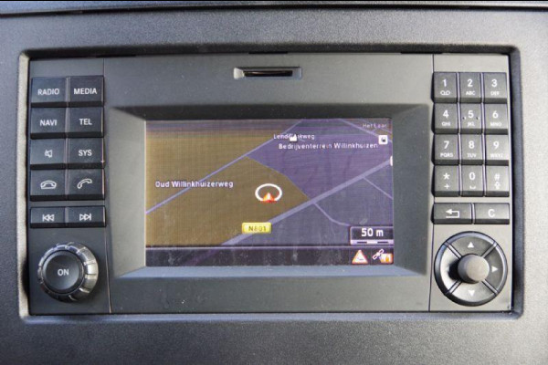 Mercedes-Benz Sprinter 319 3.0 CDI V6 AUT. XENON, TREKHAAK, CAMERA, NAVI, CRUISE, AIRCO, STANDKACHEL, STOELVERWARMING, PARKEERSENSOREN