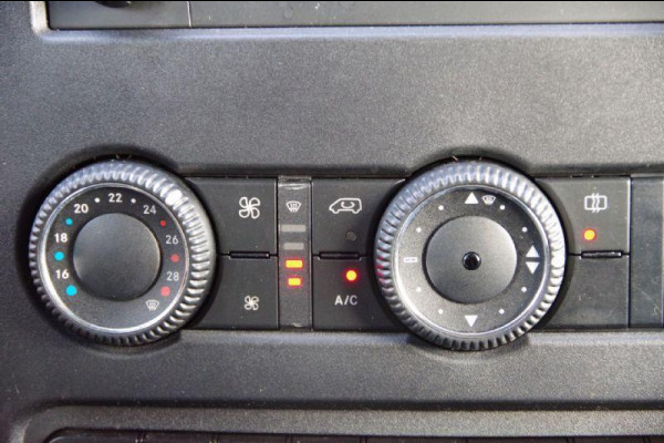 Mercedes-Benz Sprinter 319 3.0 CDI V6 AUT. XENON, TREKHAAK, CAMERA, NAVI, CRUISE, AIRCO, STANDKACHEL, STOELVERWARMING, PARKEERSENSOREN