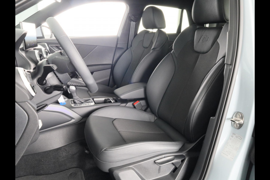 Audi Q2 35 TFSI S Edition 150pk | Navigatie | 18 inch lichtmetalen velgen | Stoelverwarming | Adaptieve cruise controle