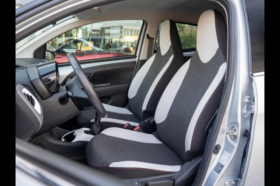 Citroën C1 1.0 VTi Millenium / Stoelverwarming / CarPlay / Camera / DAB / Speedlimiter
