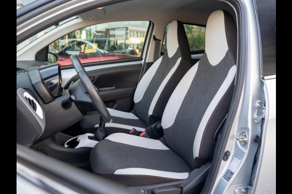 Citroën C1 1.0 VTi Millenium / Stoelverwarming / CarPlay / Camera / DAB / Speedlimiter