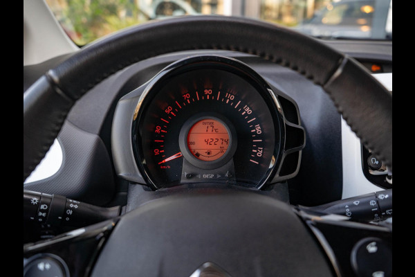 Citroën C1 1.0 VTi Millenium / Stoelverwarming / CarPlay / Camera / DAB / Speedlimiter