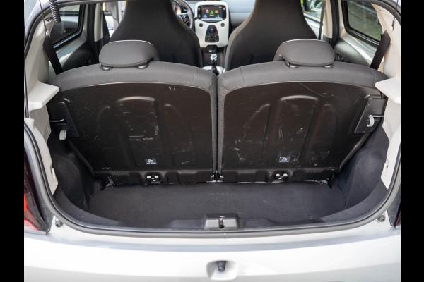 Citroën C1 1.0 VTi Millenium / Stoelverwarming / CarPlay / Camera / DAB / Speedlimiter