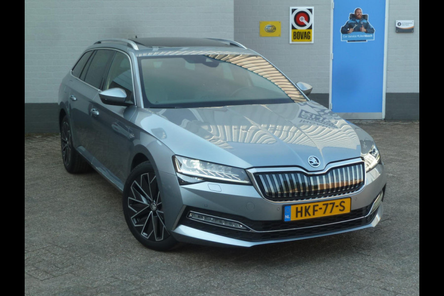 Škoda Superb Combi 1.4 TSI iV Laurin & Klement|Panodak|Leder|Memory|Matrix-LED|Virtual-Cockpit|Stoel/Stuurverwarming|Trekhaak